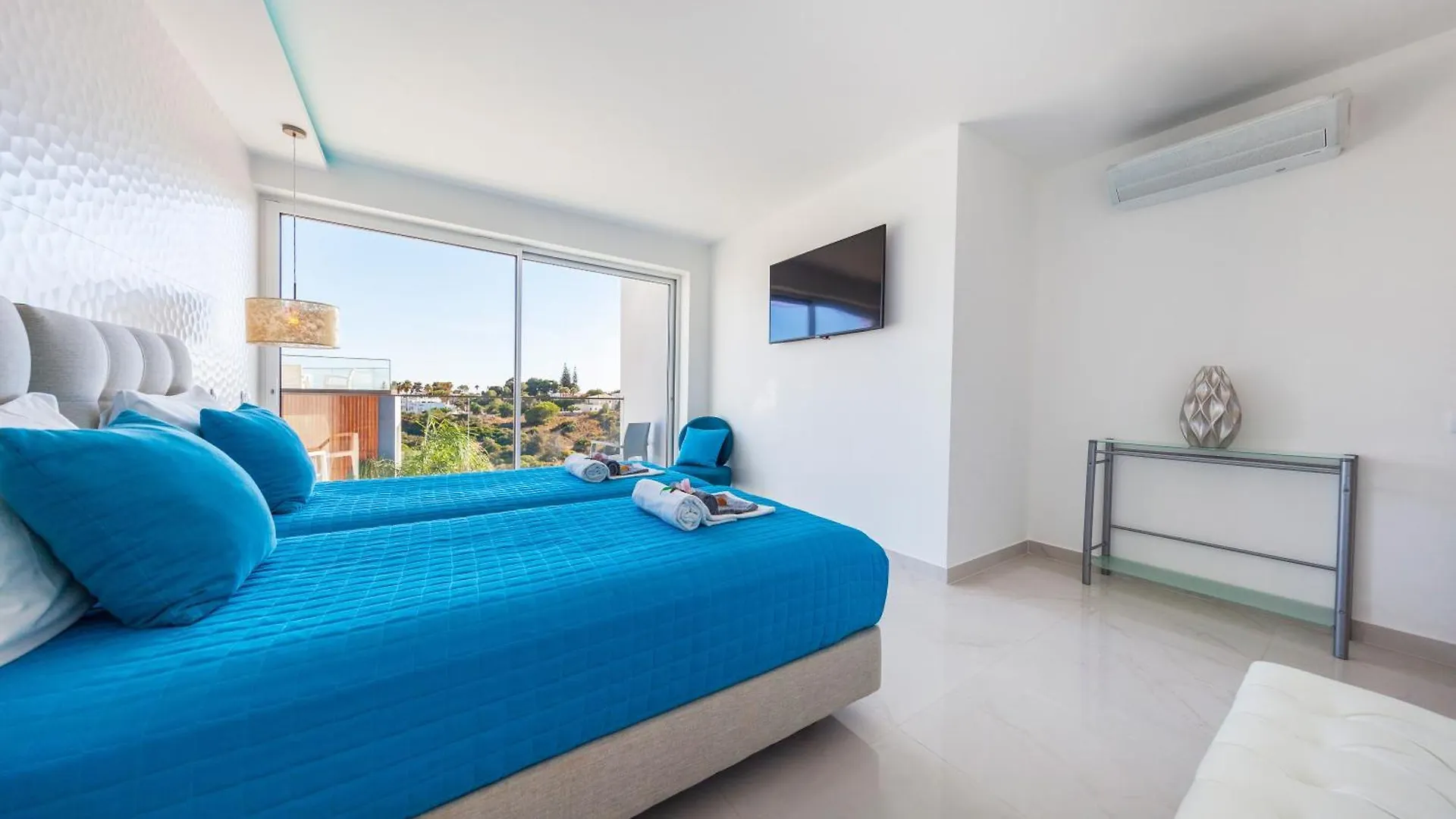 Villa Catalina By Algarve Vacation Armacao de Pera Holiday home