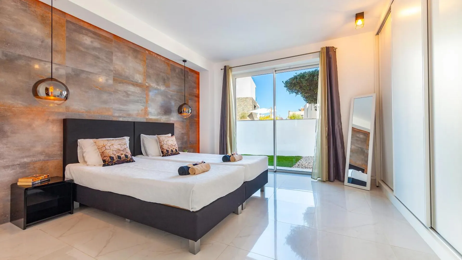 Holiday home Villa Catalina By Algarve Vacation Armacao de Pera