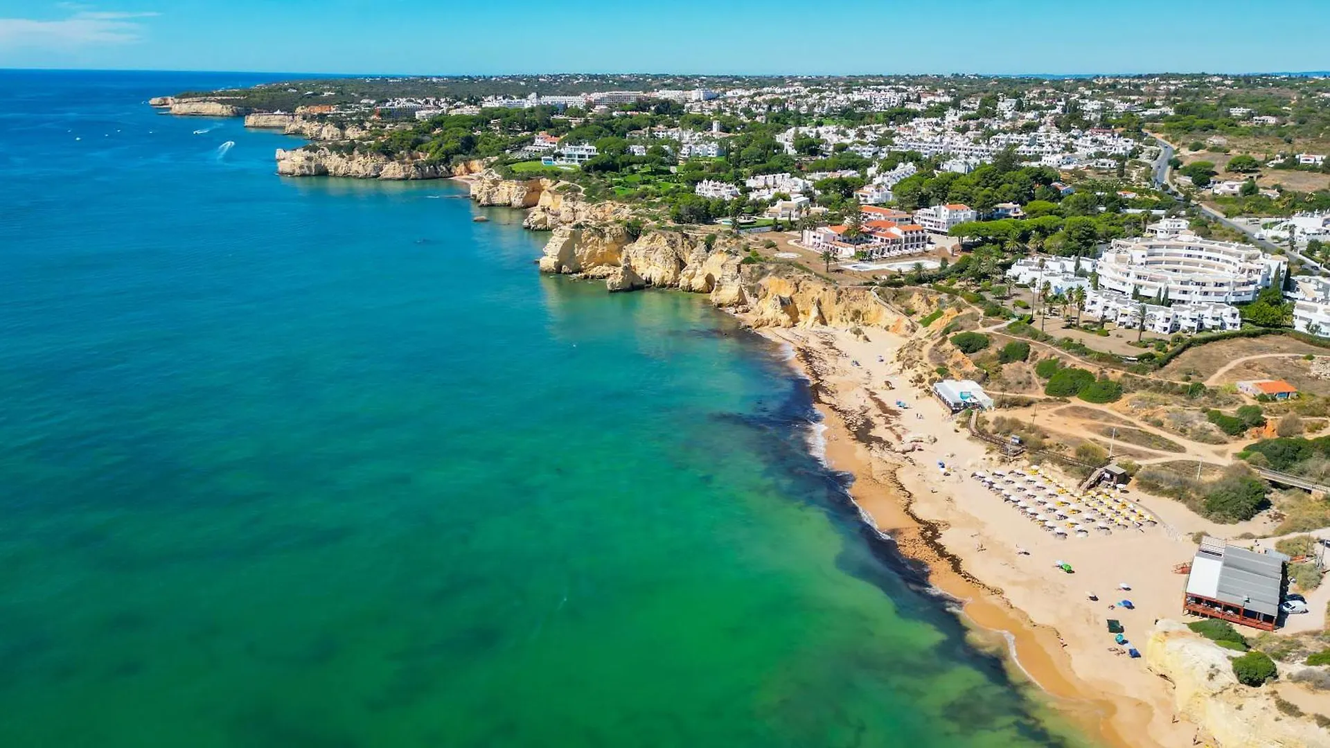 Villa Catalina By Algarve Vacation Armacao de Pera