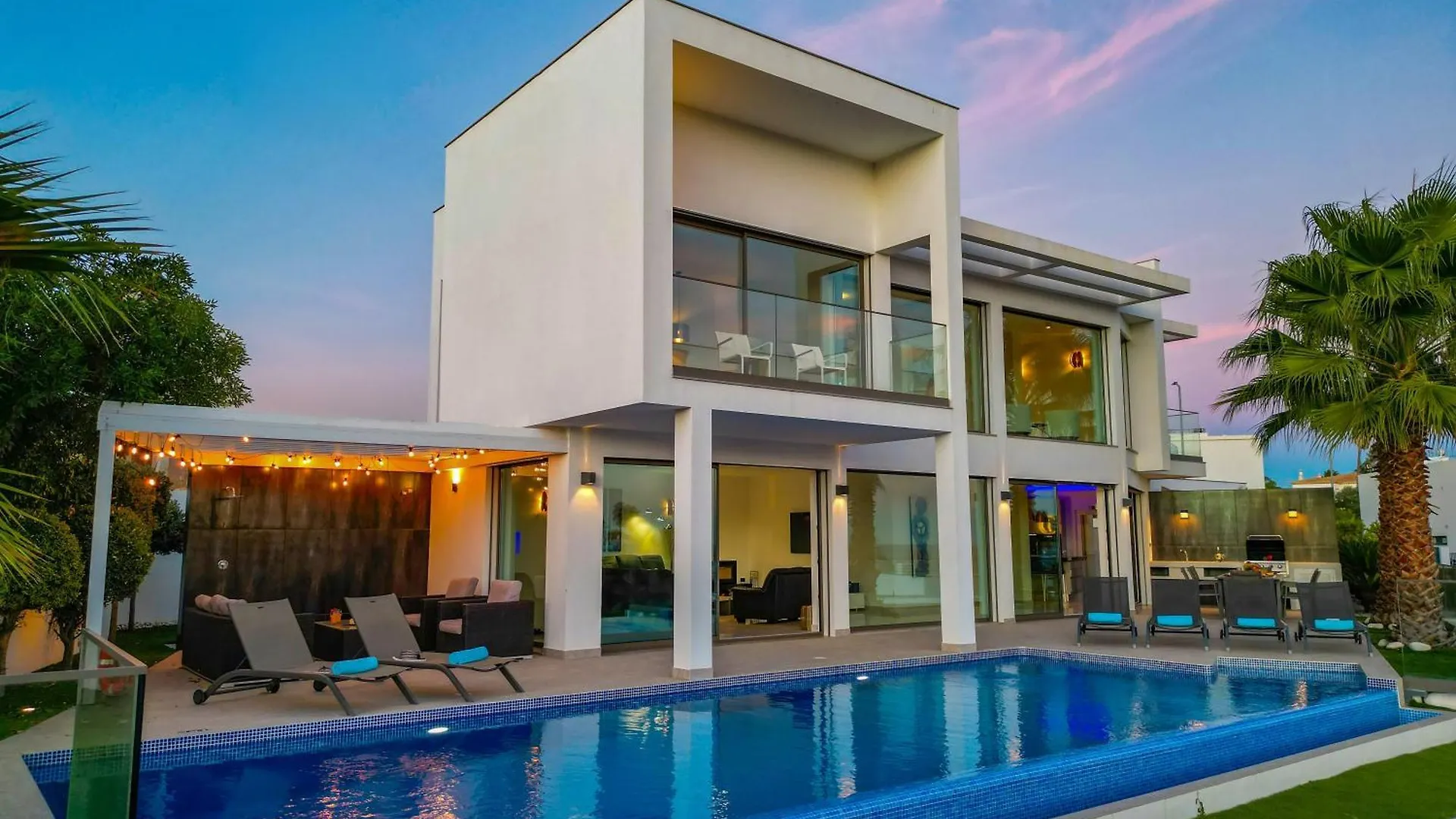 Holiday home Villa Catalina By Algarve Vacation Armacao de Pera